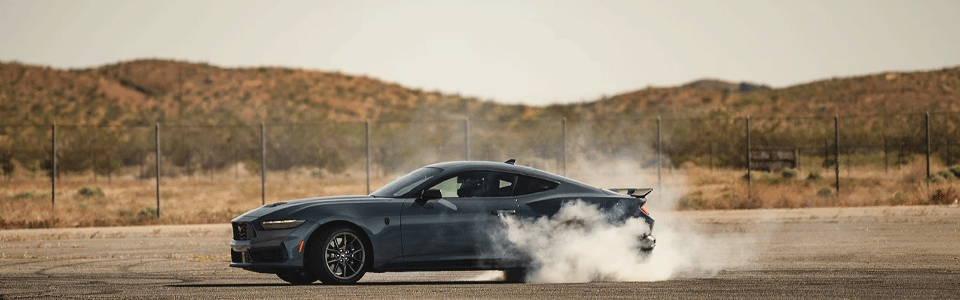 Ford Mustang Drifting GIF - FordMustang Ford Mustang - Discover